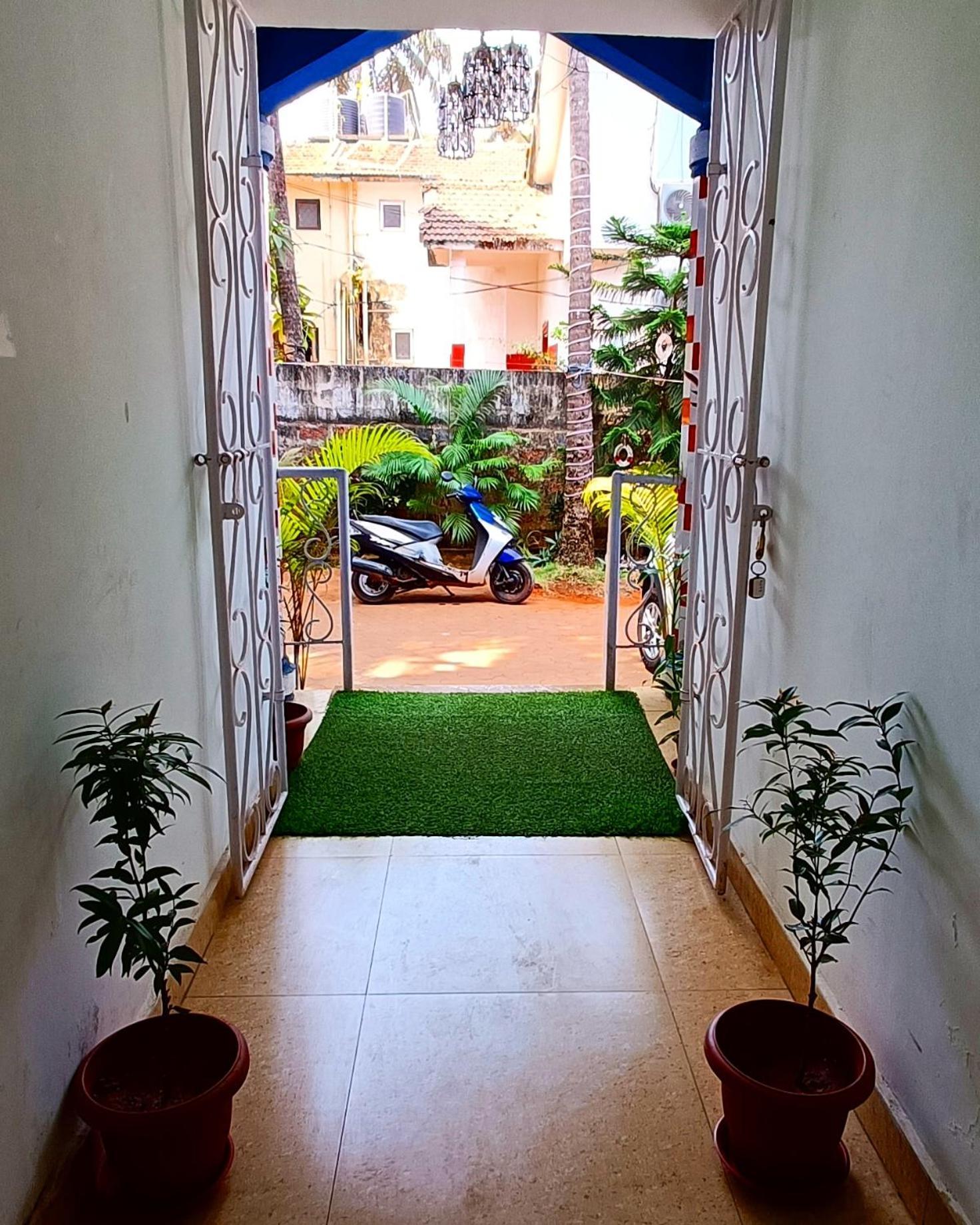 Casa Somanjo Inn Calangute Exteriör bild