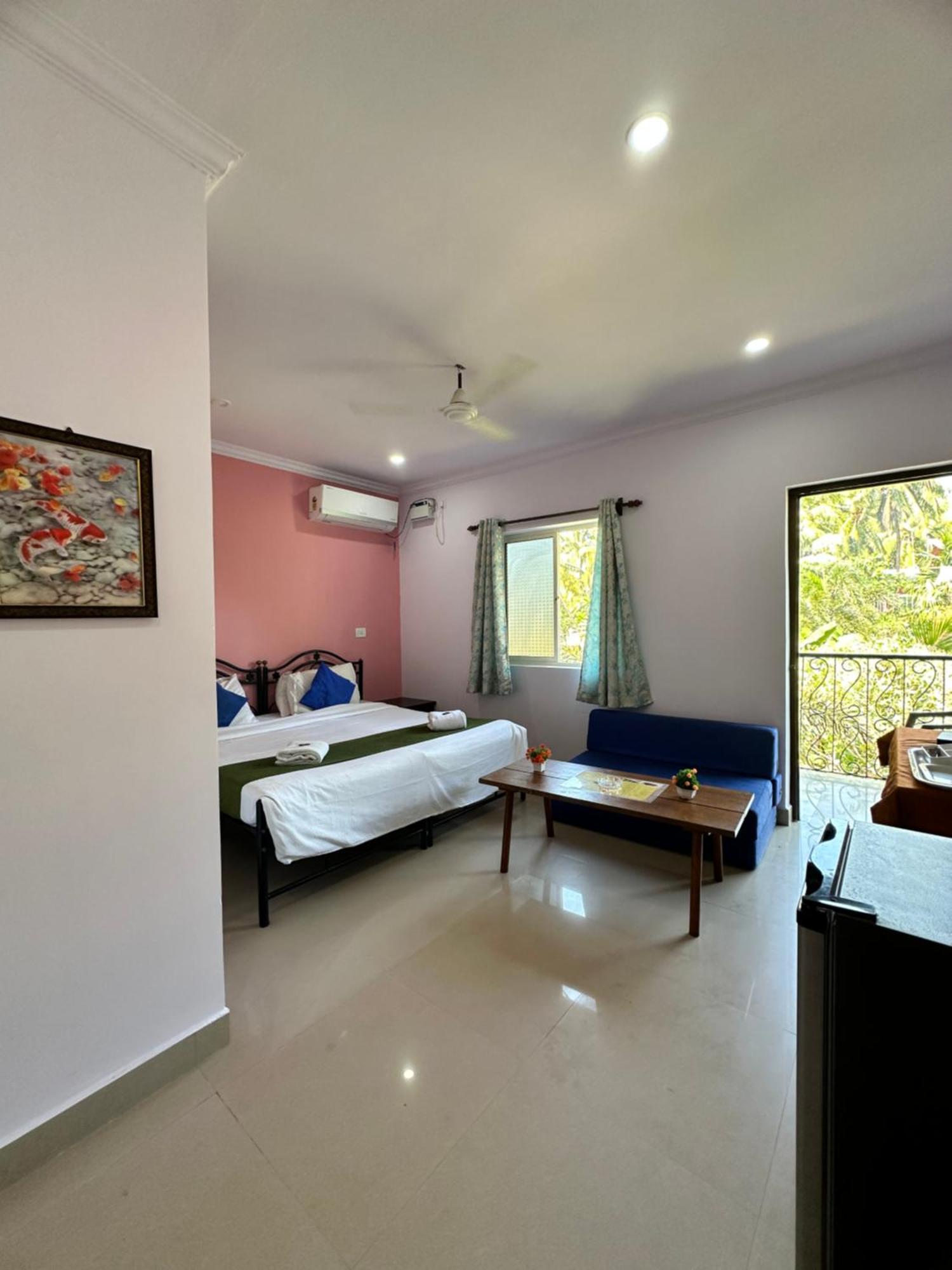 Casa Somanjo Inn Calangute Exteriör bild